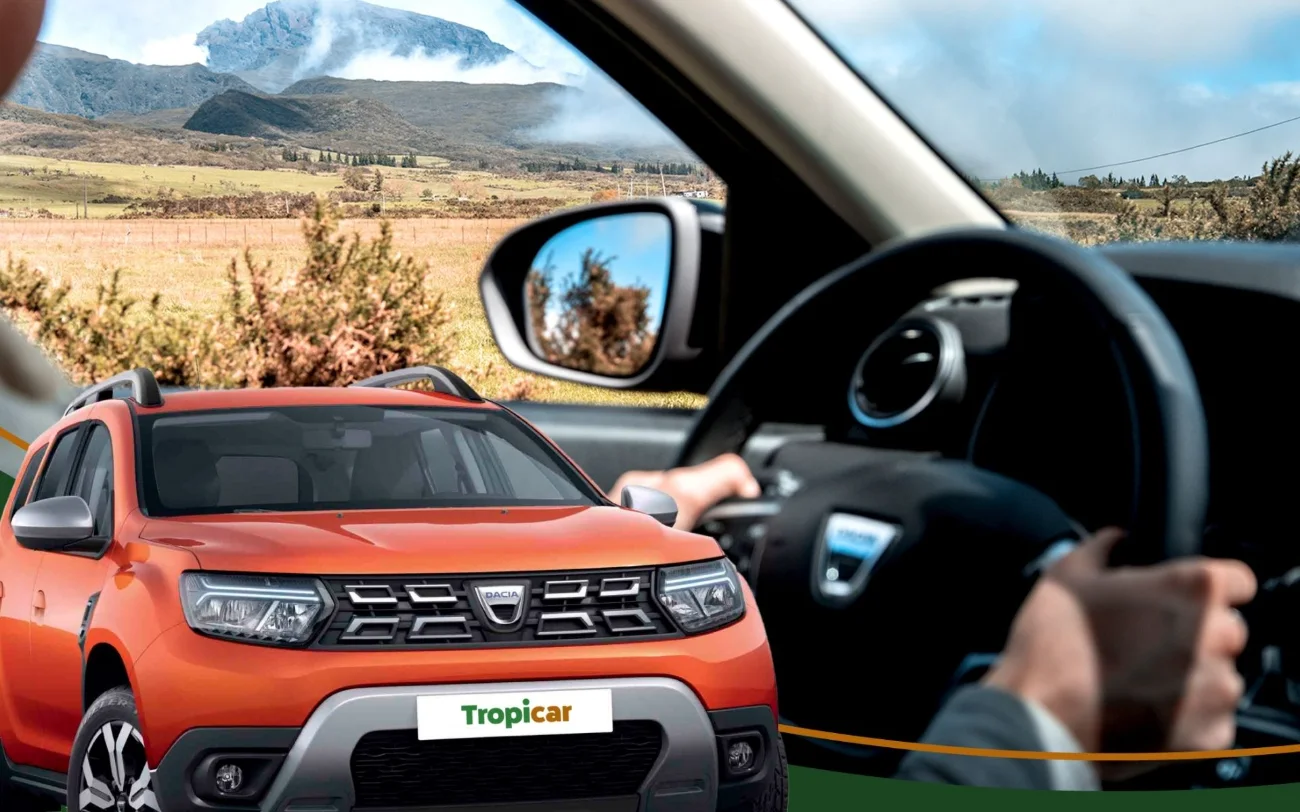 Dacia Duster de location ITC Tropicar et conduite sur la route du volcan, La Réunion